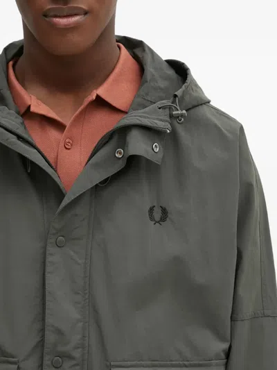 Fred Perry Cropped Fishing Parka Jacket In Green