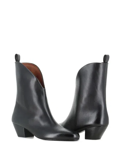 Marsèll V-cut Leather Boots In Black