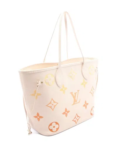 Pre-owned Louis Vuitton 2010 Neverfull Mm Tote Bag In Neutral