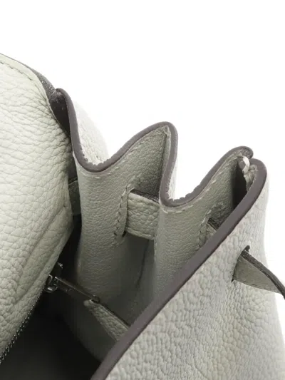 Pre-owned Hermes 2023 Kelly 28 Two-way Handbag In Gray