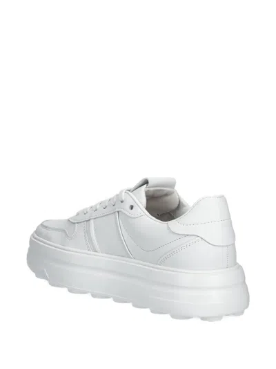 Kennel & Schmenger Lace-up Flatform Sneakers In White