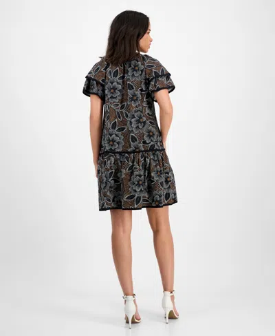 Sandra Darren Petite Printed Flutter-sleeve Tiered Dress In Black