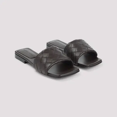 Bottega Veneta Woven Nappa Leather Sandals With Flat Sole In Black