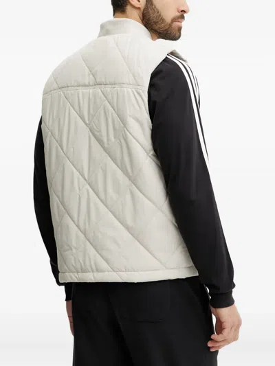 Adidas Originals X Mercedes-amg Petronas Formula One Team Premium Gilet In White