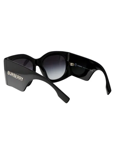 Burberry Eyewear Madeline Geometric-frame Sunglasses