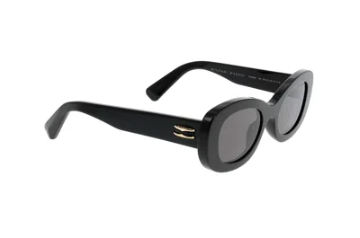 Bvlgari Bulgari Oval Frame Sunglasses In Black