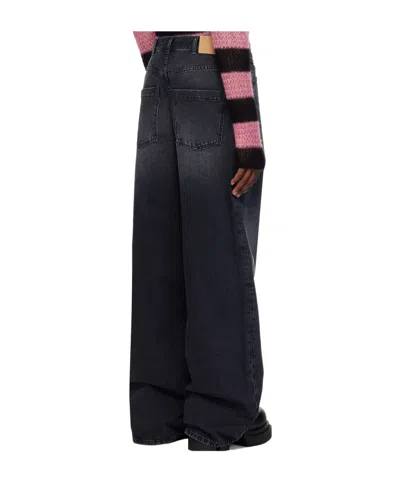 We11 Done Black Tuck-detail Jeans In Black