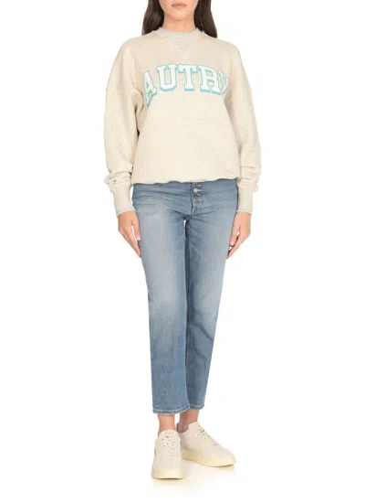 Autry Medalist Low Sneakers In Neutral
