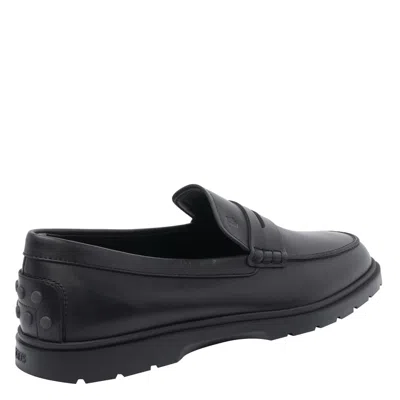 Tod's Flat Shoes In Black