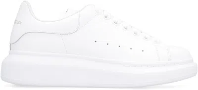 Alexander Mcqueen Larry Leather Sneakers In White