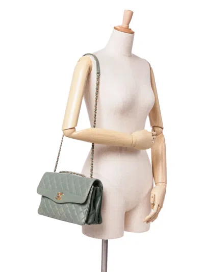 Pre-owned Chanel 2018 Large Quilted Lambskin Daily Companion Flap Shoulder Bag In Green