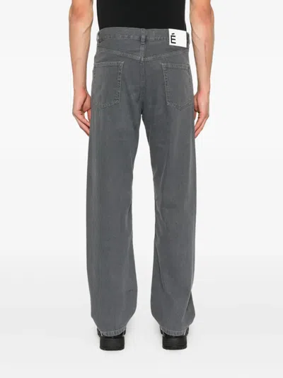 Etudes Studio Logo-patch Jeans In Gray