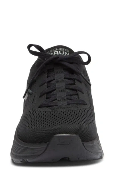 Skechers Max Cushion Slip-ins Sneaker