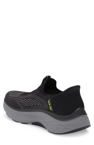 Skechers Max Cushion Slip-ins Sneaker
