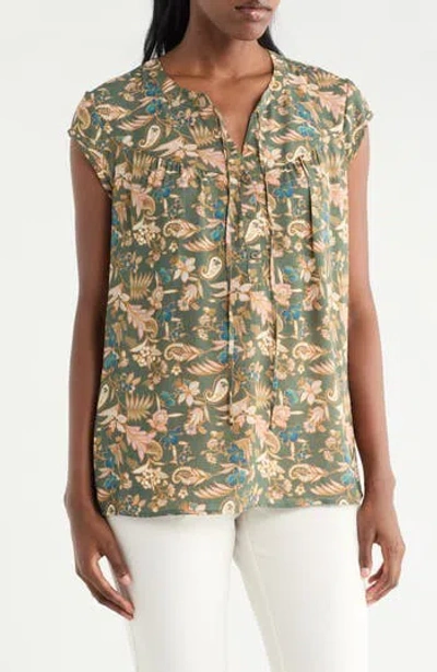 Dr2 By Daniel Rainn Flounce Back Split Neck Top