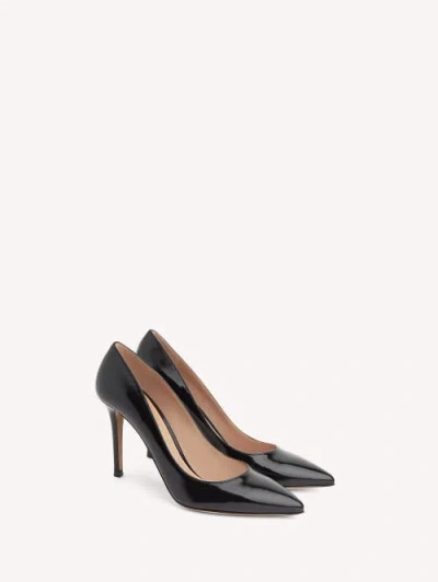 Gianvito Rossi Gianvito 85 Vitello Leather Point-toe Pumps In Black