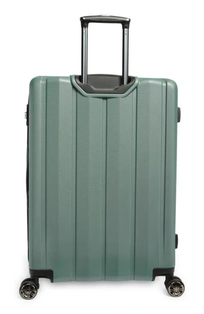 Calpak Zyon 28-inch Hardshell Spinner Suitcase