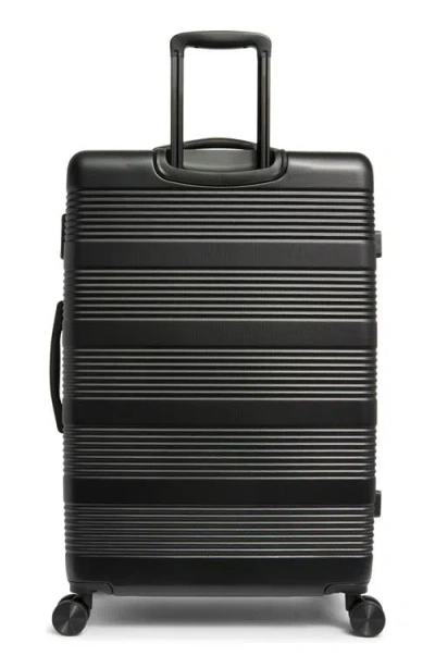 Calpak Indio 28-inch Hardside Spinner Luggage