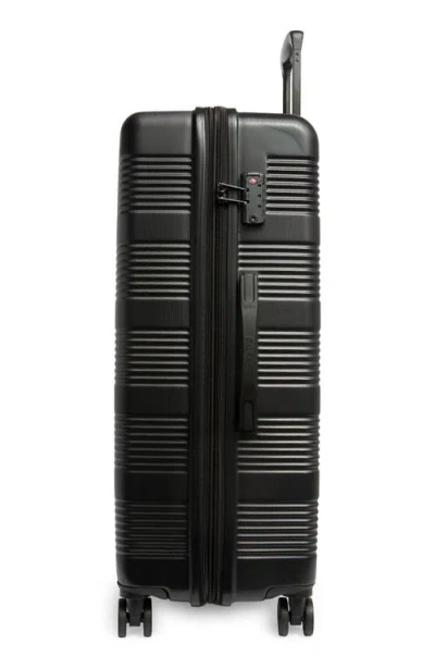 Calpak Indio 28-inch Hardside Spinner Luggage