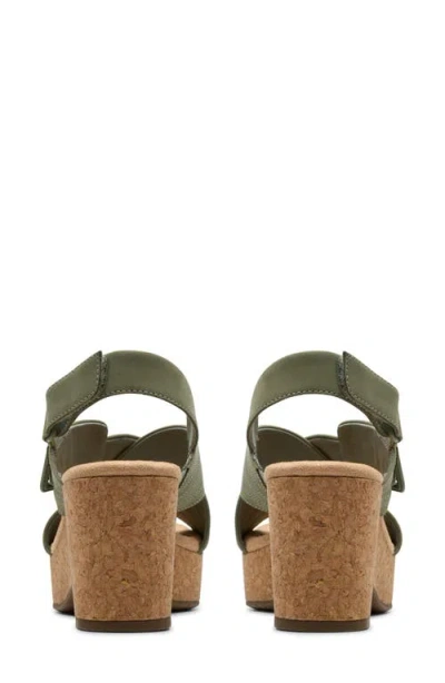 Clarks ® Nerisa Slingback Platform Sandal
