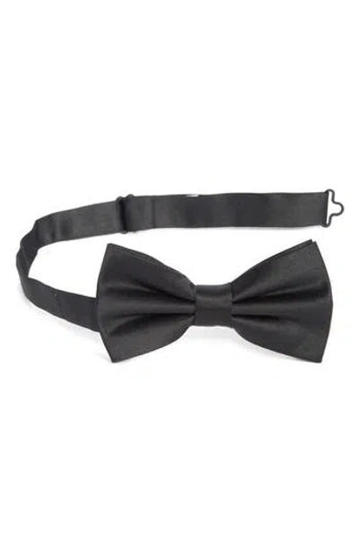 Paisley & Gray Bradley Satin Bow Tie