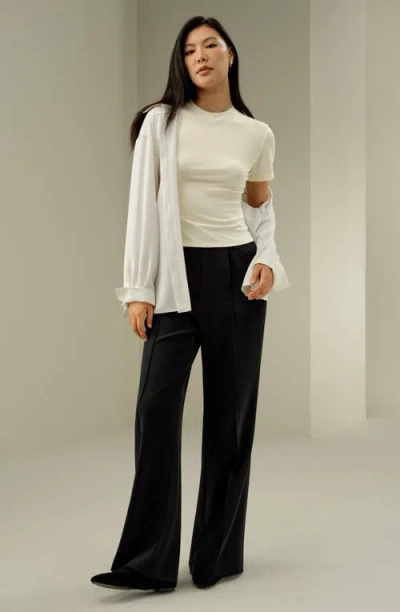 Lilysilk Slim Fitted Silk Jersey Tee In Neutral