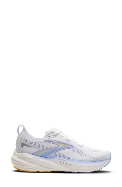 Brooks Glycerin 22 Running Shoe In White