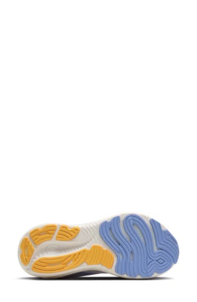 Brooks Glycerin 22 Running Shoe In White