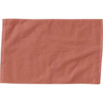 Coyuchi Air Weight® Organic Cotton Bath Mat In Brown