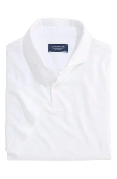 Vineyard Vines Lived-in Piqué Polo In White