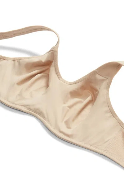 Wacoal Simone Seamless Underwire Sports Bra In Neutral
