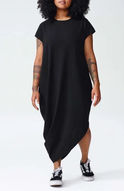 Universal Standard Geneva Dress In Black