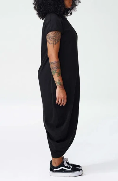 Universal Standard Geneva Dress In Black