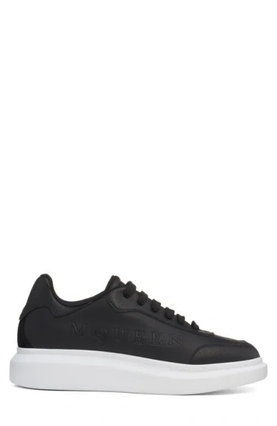 Alexander Mcqueen Mcqueen Oversize Sneaker