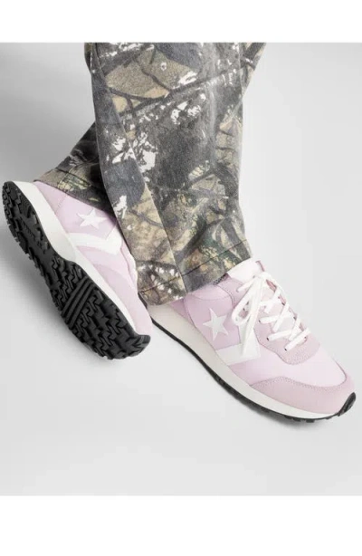 Converse Gender Inclusive Omega Trainer Sneaker In Pink