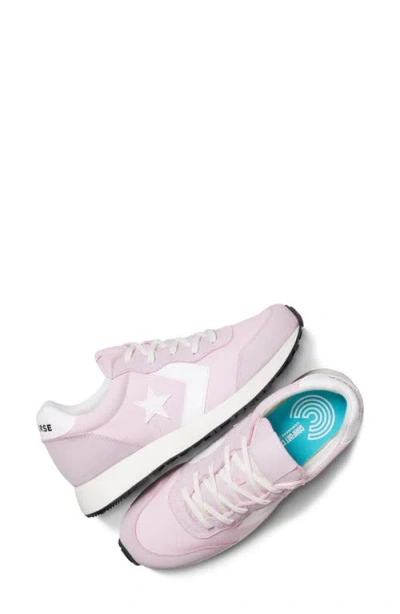Converse Gender Inclusive Omega Trainer Sneaker In Pink