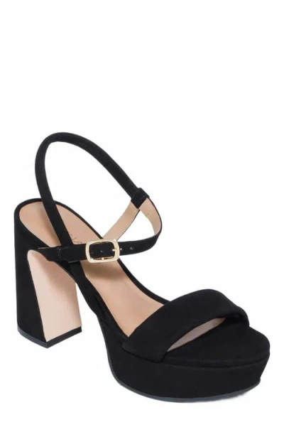 Bernardo Footwear Ventura Platform Sandal In Black