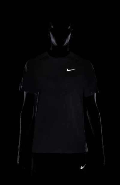 Nike Stride Dri-fit Adv Running T-shirt