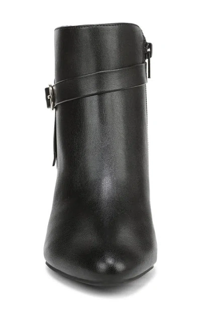 Lifestride Guild 3 Ankle Boot In Black