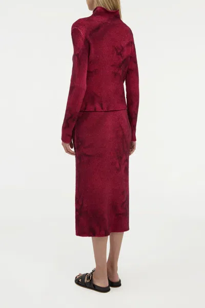 Gabriela Hearst Daina Cropped Knit Turtleneck In Bordeaux Cashmere
