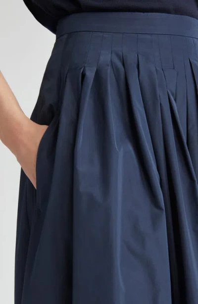Max Mara Jokey Pleated Water Repellent Taffeta Skirt In Blue