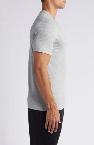 Nike Sportswear Club Crew Neck T-shirt In Gray
