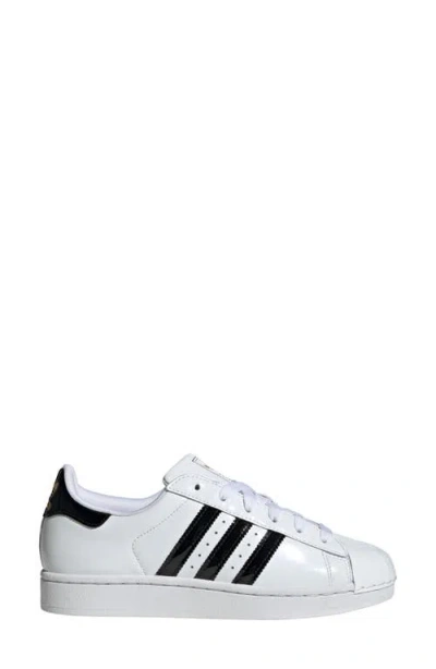 Adidas Originals Adidas Superstar Ii Sneaker In White