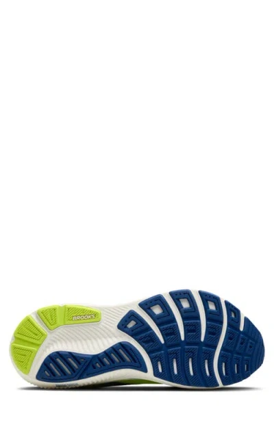 Brooks Ghost 17 Running Shoe