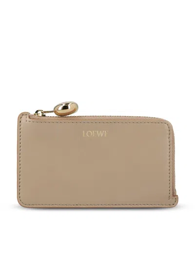 Loewe Pebble Card Holder With Coin Purse In Shiny Calfskin In Brown
