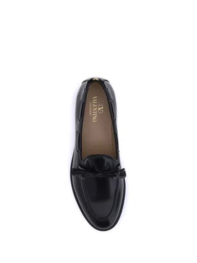 Valentino Garavani Men Bowshire Loafers In Black