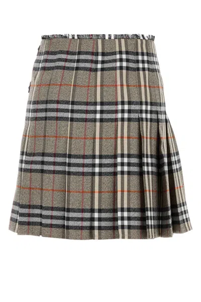 Burberry Womens Check-print Pleated Wool Mini Skirt Crater Dk Charcoal C In Multi