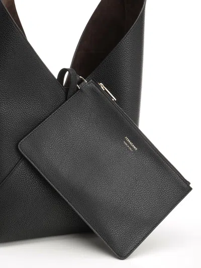 Ferragamo Hobo Medium Bag With Gancino Locker Shoulder Bags Black