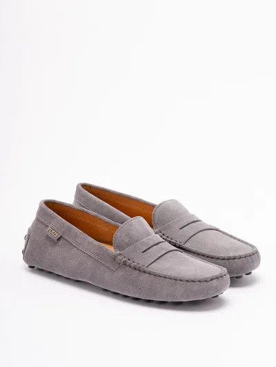 Tod's Women `gommino` Driving Shoes In Suede