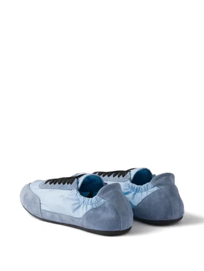 Prada Collapse Sneakers Mit Wildlederbesatz In Blue